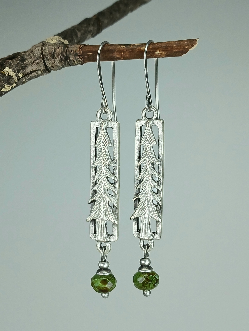 HAND CRAFTED Evergreen Tree Silver Dangle Earrings Green Czech Glass Rustic - Picture 2 of 5